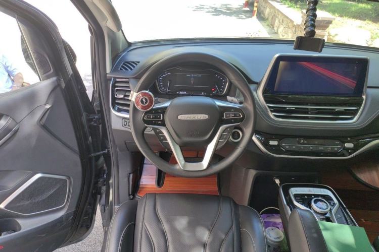 Used SAIC MAXUS G20 2021 Facelifted PLUS 2.0T Gasoline Automatic Luxury Edition Steering Wheel