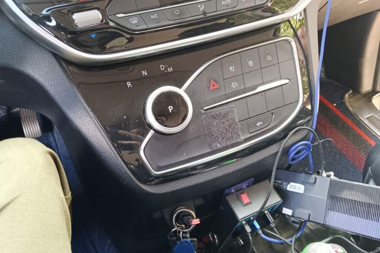 Used SAIC MAXUS G20 2021 PLUS 2.0T Diesel Automatic Luxury Edition Gear Lever