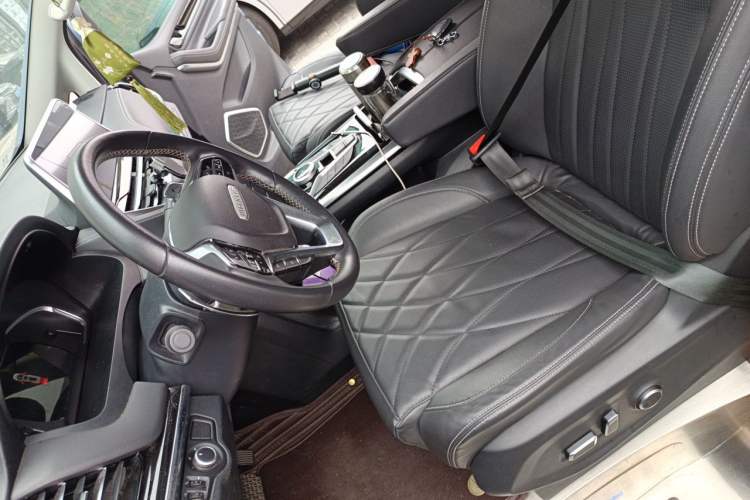Used SAIC MAXUS G20 2021 PLUS 2.0T Gasoline Automatic Executive Edition Left Front Seat