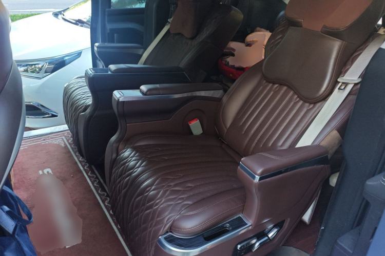 Used SAIC MAXUS G20 2021 PLUS 2.0T Gasoline Automatic Executive Edition Left Rear Seat