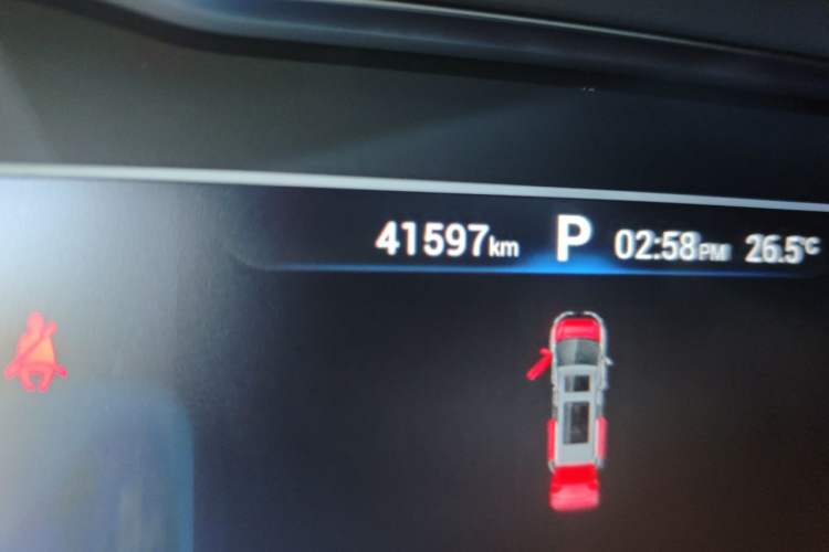 Used SAIC MAXUS G20 2021 PLUS 2.0T Gasoline Automatic Executive Edition Odometer Close Up