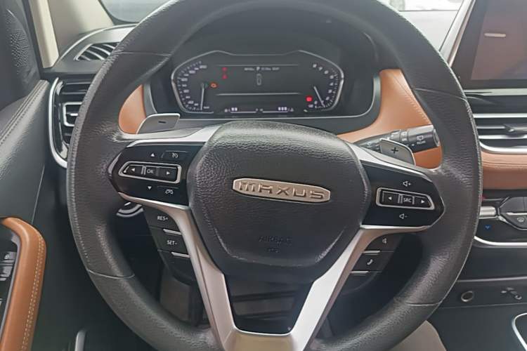 Used SAIC MAXUS G20 2021 PLUS 2.0T Gasoline Automatic Luxury Edition Steering Wheel