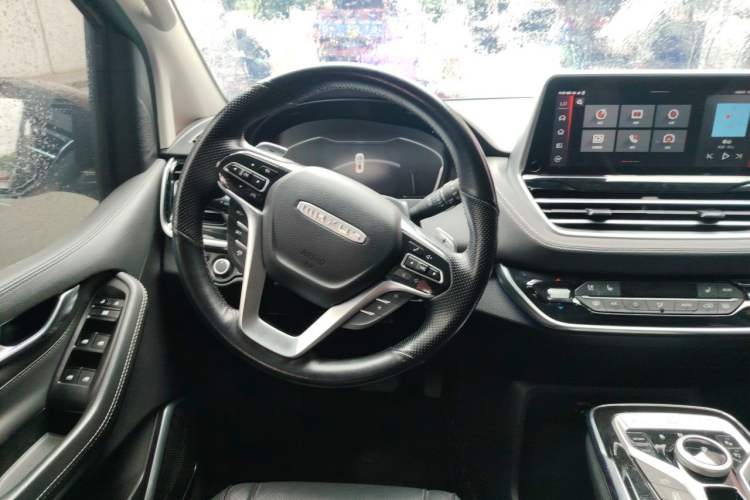 Used SAIC MAXUS G20 2021 PLUS 2.0T Gasoline Automatic Flagship Edition Steering Wheel