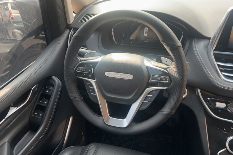 Used SAIC MAXUS G20 2021 Facelifted PLUS 2.0T Diesel Automatic Luxury Edition Steering Wheel