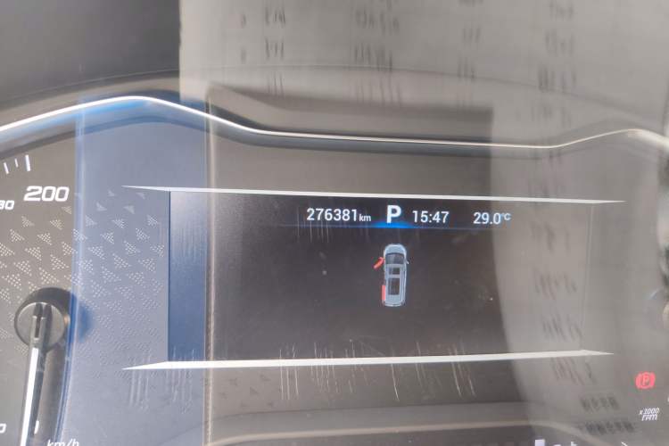 Used SAIC MAXUS G20 2021 PLUS 2.0T Gasoline Automatic Executive Edition Odometer Close Up