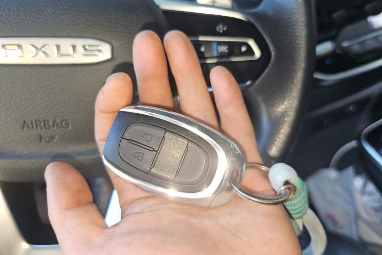 Used SAIC MAXUS G20 2021 PLUS 2.0T Gasoline Automatic Selected Executive Edition Vehicle Key
