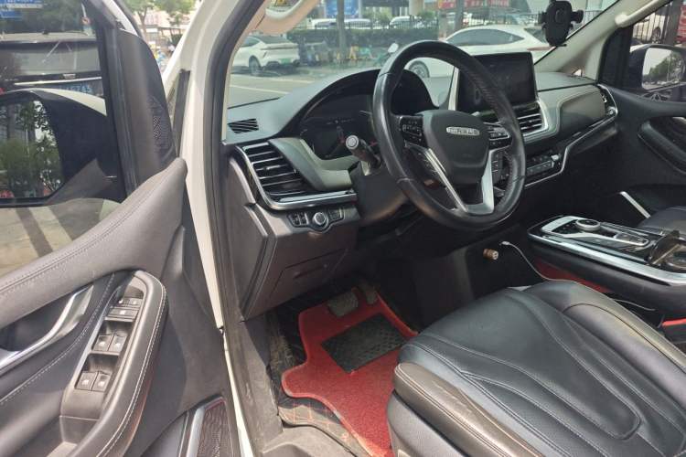 Used SAIC MAXUS G20 2021 PLUS 2.0T Gasoline Automatic Luxury Executive Edition Driver Seat