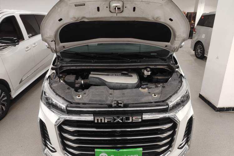 Used SAIC MAXUS G20 2021 PLUS 2.0T Gasoline Automatic ZhiZun Edition Engine Bay