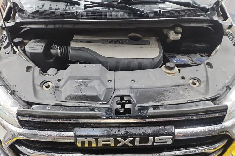 Used SAIC MAXUS G20 2021 Facelifted PLUS 2.0T Gasoline Automatic Luxury Edition Engine Bay