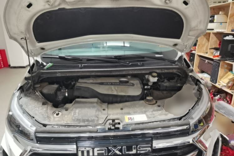 Used SAIC MAXUS G20 2021 PLUS 2.0T Gasoline Automatic Luxury Edition Engine Bay