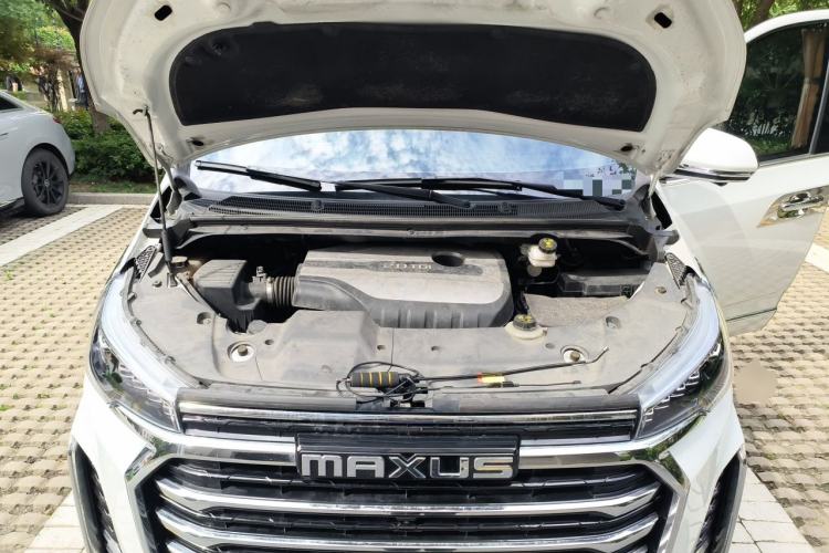 Used SAIC MAXUS G20 2021 PLUS 2.0T Gasoline Automatic ZhiZun Edition Engine Bay