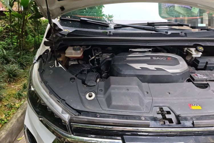 Used SAIC MAXUS G20 2021 Facelifted PLUS 2.0T Diesel Automatic Luxury Edition Engine Bay Right
