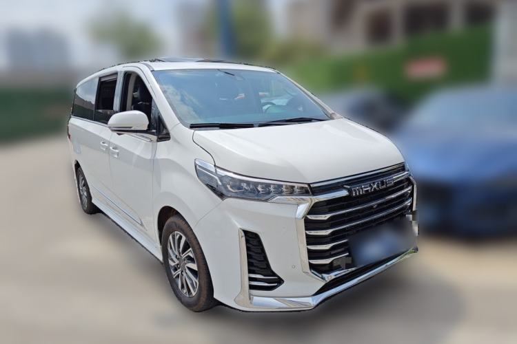 Used SAIC MAXUS G20 2021 Facelifted PLUS 2.0T Gasoline Automatic Luxury Edition Front Right 45 Deg