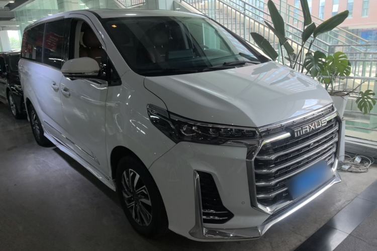 Used SAIC MAXUS G20 2021 Facelifted PLUS 2.0T Gasoline Automatic Luxury Edition Front Right 45 Deg