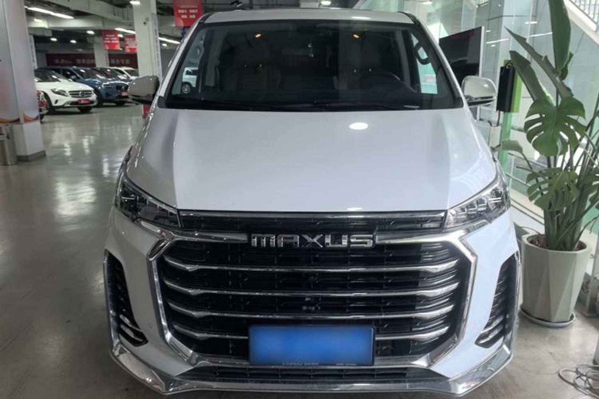 Used SAIC MAXUS G20 2021 Facelifted PLUS 2.0T Gasoline Automatic Luxury Edition Front