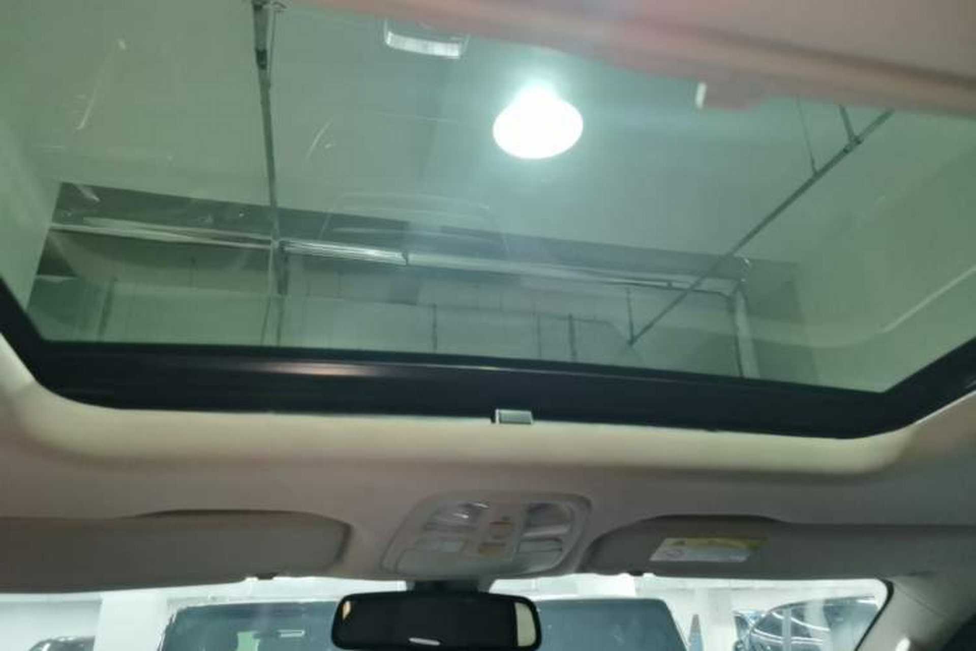 Used SAIC MAXUS G20 2021 PLUS 2.0T Gasoline Automatic Luxury Edition Headliner