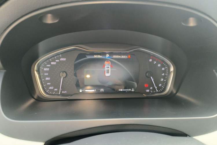 Used SAIC MAXUS G20 2021 PLUS 2.0T Gasoline Automatic ZhiZun Edition Instrument Cluster