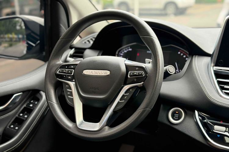Used SAIC MAXUS G20 2021 Facelifted PLUS 2.0T Gasoline Automatic Luxury Edition Interior 3