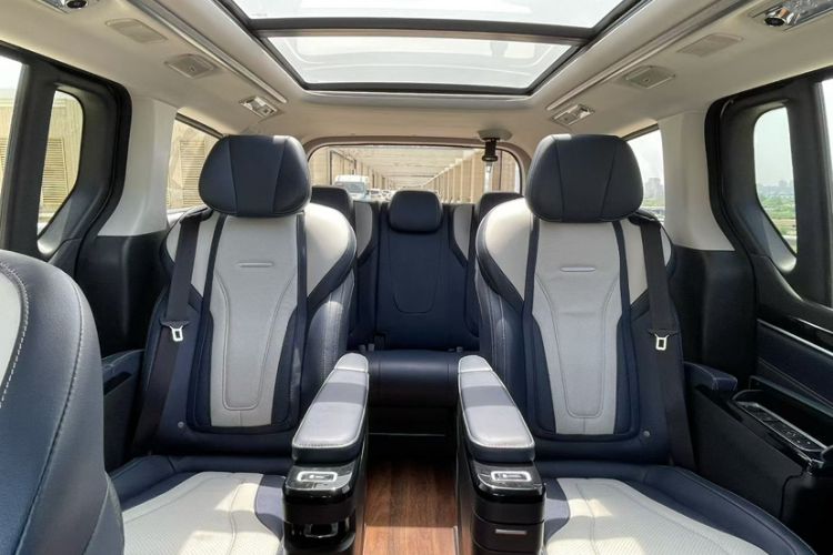 Used SAIC MAXUS G20 2021 PLUS 2.0T Gasoline Automatic Luxury Edition Interior 5