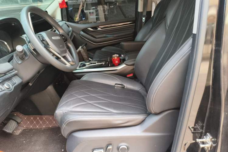 Used SAIC MAXUS G20 2021 PLUS 2.0T Gasoline Automatic Executive Edition Left Front Seat