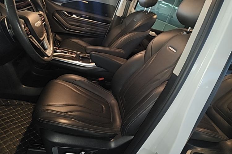 Used SAIC MAXUS G20 2021 Facelifted PLUS 2.0T Gasoline Automatic Luxury Edition Left Front Seat