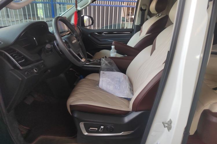 Used SAIC MAXUS G20 2021 PLUS 2.0T Gasoline Automatic Luxury Edition Left Front Seat