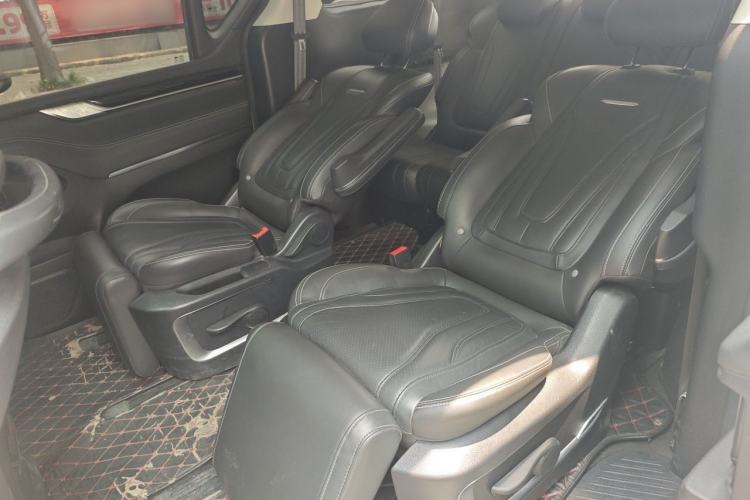 Used SAIC MAXUS G20 2021 PLUS 2.0T Gasoline Automatic Luxury Executive Edition Left Rear Seat