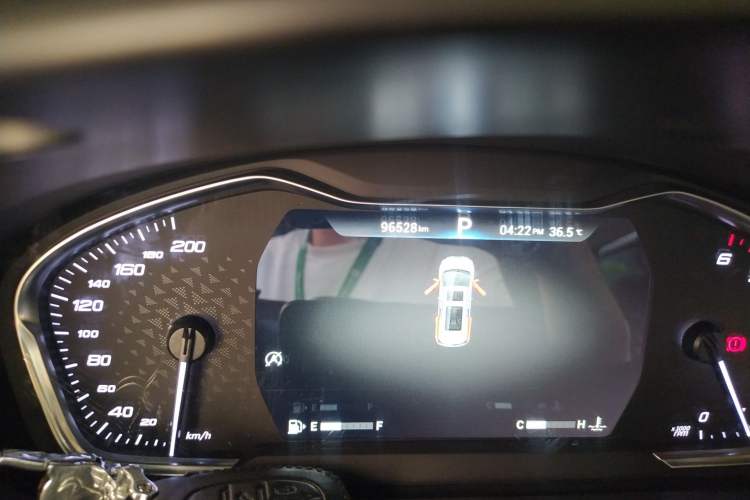 Used SAIC MAXUS G20 2021 Facelifted PLUS 2.0T Diesel Automatic Luxury Edition Odometer Close Up