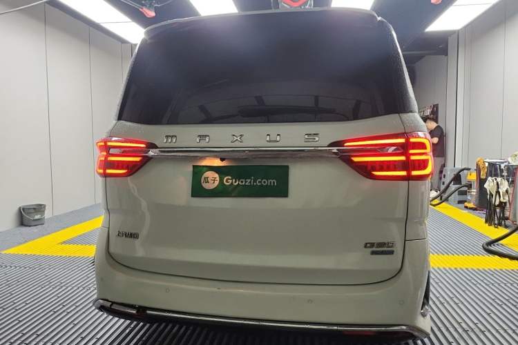 Used SAIC MAXUS G20 2021 Facelifted PLUS 2.0T Gasoline Automatic Luxury Edition Rear