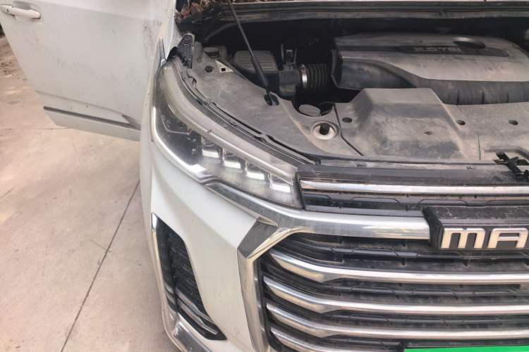 Used SAIC MAXUS G20 2021 PLUS 2.0T Gasoline Automatic Selected Executive Edition Right Front Headlight