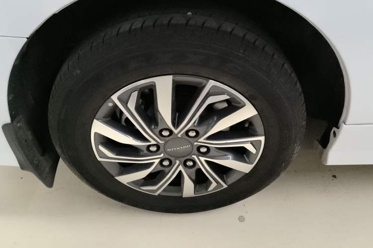 Used SAIC MAXUS G20 2021 Facelifted PLUS 2.0T Diesel Automatic Luxury Edition Right Rear Wheel Hub