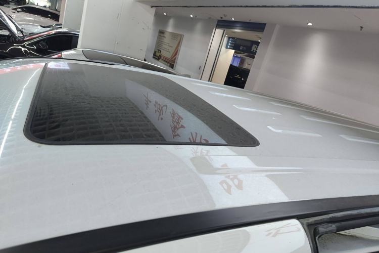 Used SAIC MAXUS G20 2021 Facelifted PLUS 2.0T Gasoline Automatic Luxury Edition Roof