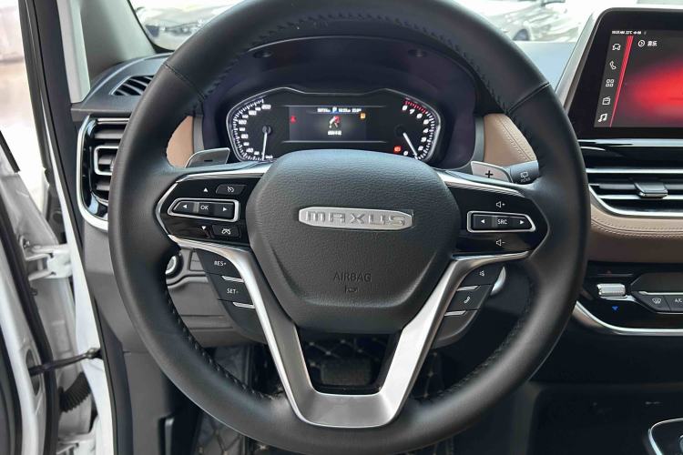 Used SAIC MAXUS G20 2021 Facelifted PLUS 2.0T Gasoline Automatic Luxury Edition Steering Wheel