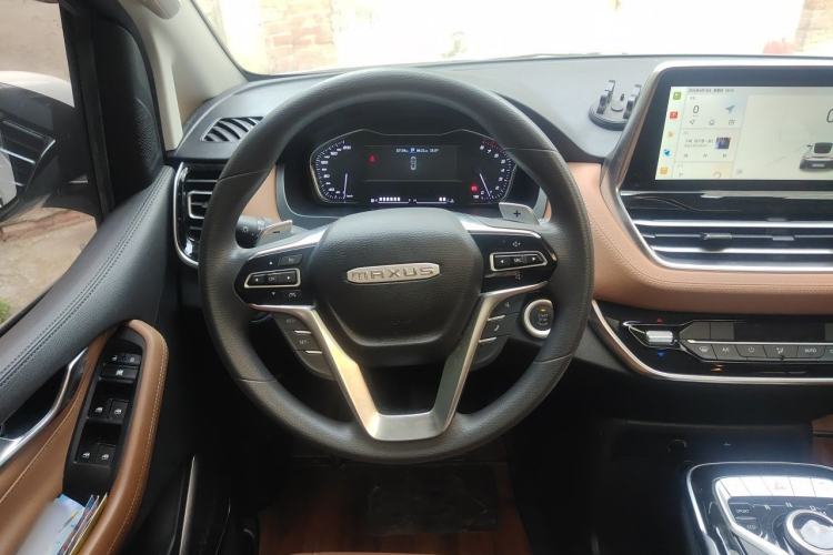 Used SAIC MAXUS G20 2021 Facelifted PLUS 2.0T Gasoline Automatic Luxury Edition Steering Wheel
