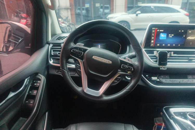 Used SAIC MAXUS G20 2021 PLUS 2.0T Gasoline Automatic Luxury Edition Steering Wheel
