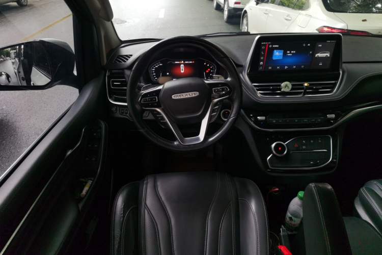 Used SAIC MAXUS G20 2021 Facelifted PLUS 2.0T Diesel Automatic Luxury Edition Steering Wheel
