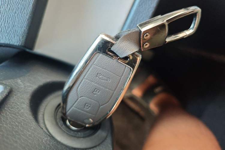 Used SAIC MAXUS G20 2021 PLUS 2.0T Gasoline Automatic Flagship Edition Vehicle Key
