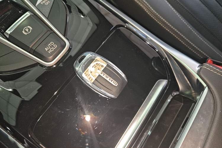 Used SAIC MAXUS G20 2021 PLUS 2.0T Gasoline Automatic ZhiZun Edition Vehicle Key