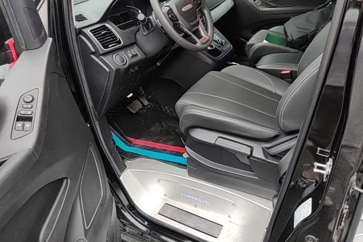 Used SAIC MAXUS G20 2023 Facelifted ES 2.0T Gasoline Automatic Value Edition Driver Seat