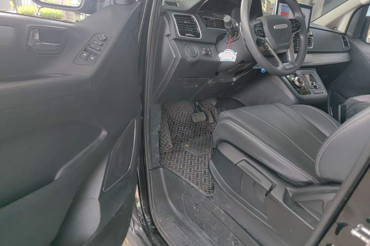 Used SAIC MAXUS G20 2023 Facelifted ES 2.0T Gasoline Automatic Value Edition Driver Seat