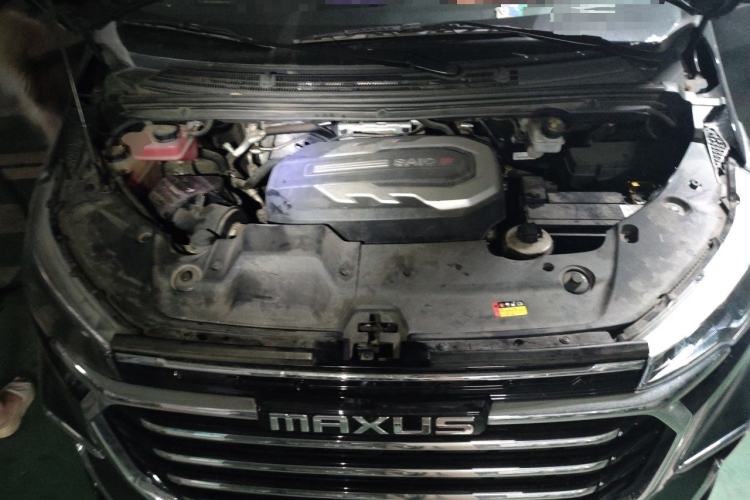 Used SAIC MAXUS G20 2023 Facelifted ES 2.0T Diesel Manual - Exceptional Value Edition Engine Bay