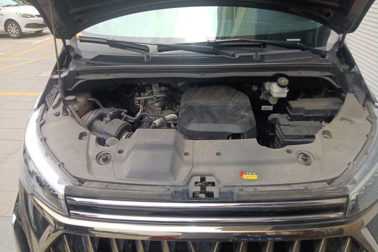 Used SAIC MAXUS G20  Engine Bay
