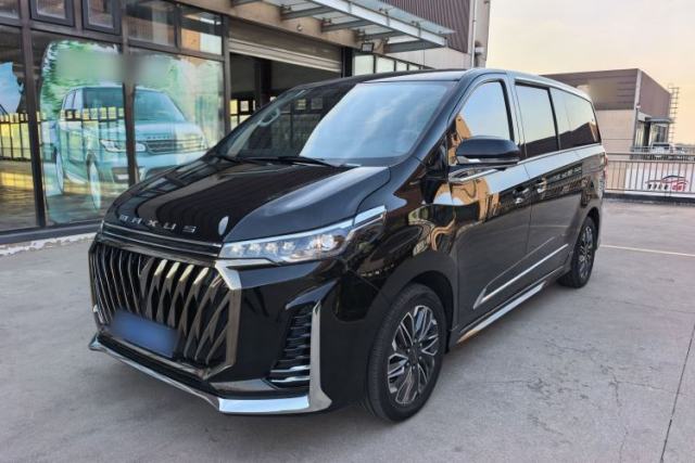 Used SAIC MAXUS G20 2023 Facelifted PLUS 2.0T Gasoline Automatic Luxury Edition