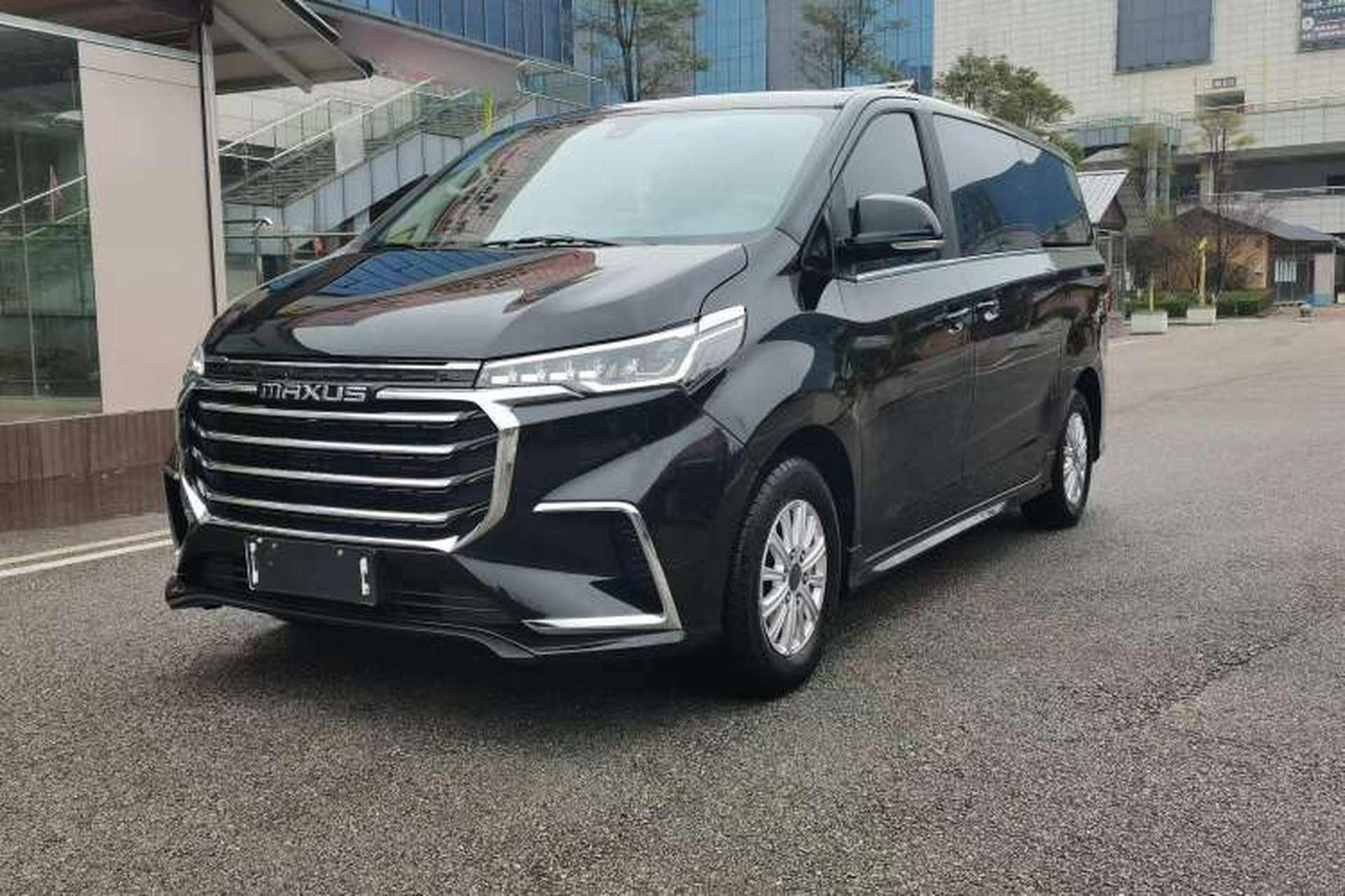Used SAIC MAXUS G20 2023 Facelifted ES 2.0T Gasoline Automatic Value Edition Front Left 45 Deg