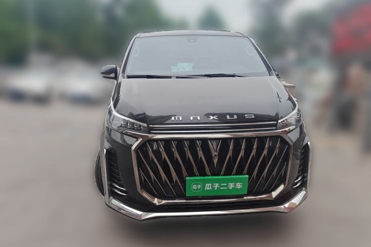 Used SAIC MAXUS G20 2023 Facelifted PLUS 2.0T Gasoline Automatic Luxury Edition Front
