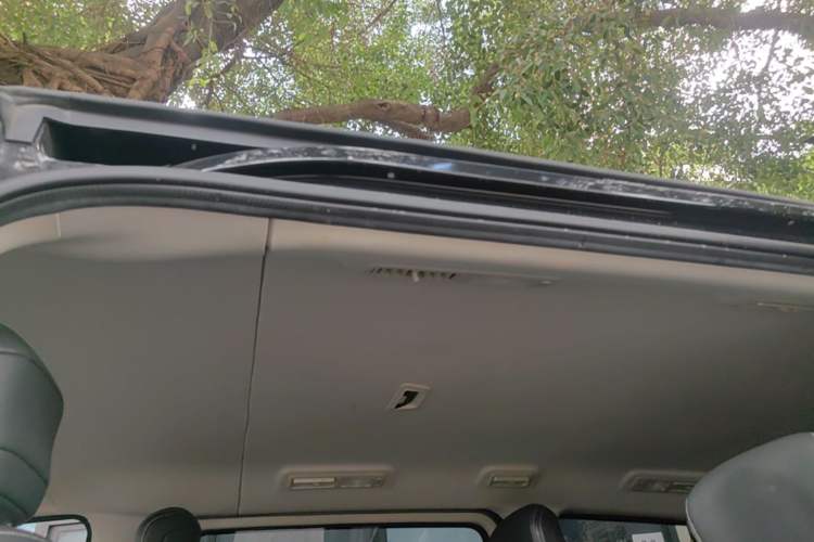 Used SAIC MAXUS G20 2023 Facelifted ES 2.0T Gasoline Automatic Value Edition Headliner