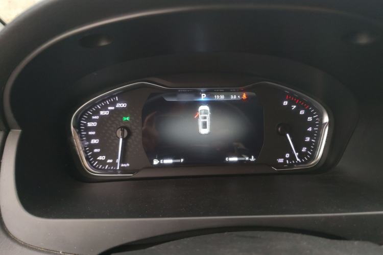 Used SAIC MAXUS G20 2023 Facelifted PLUS 2.0T Gasoline Automatic Luxury Edition Instrument Cluster