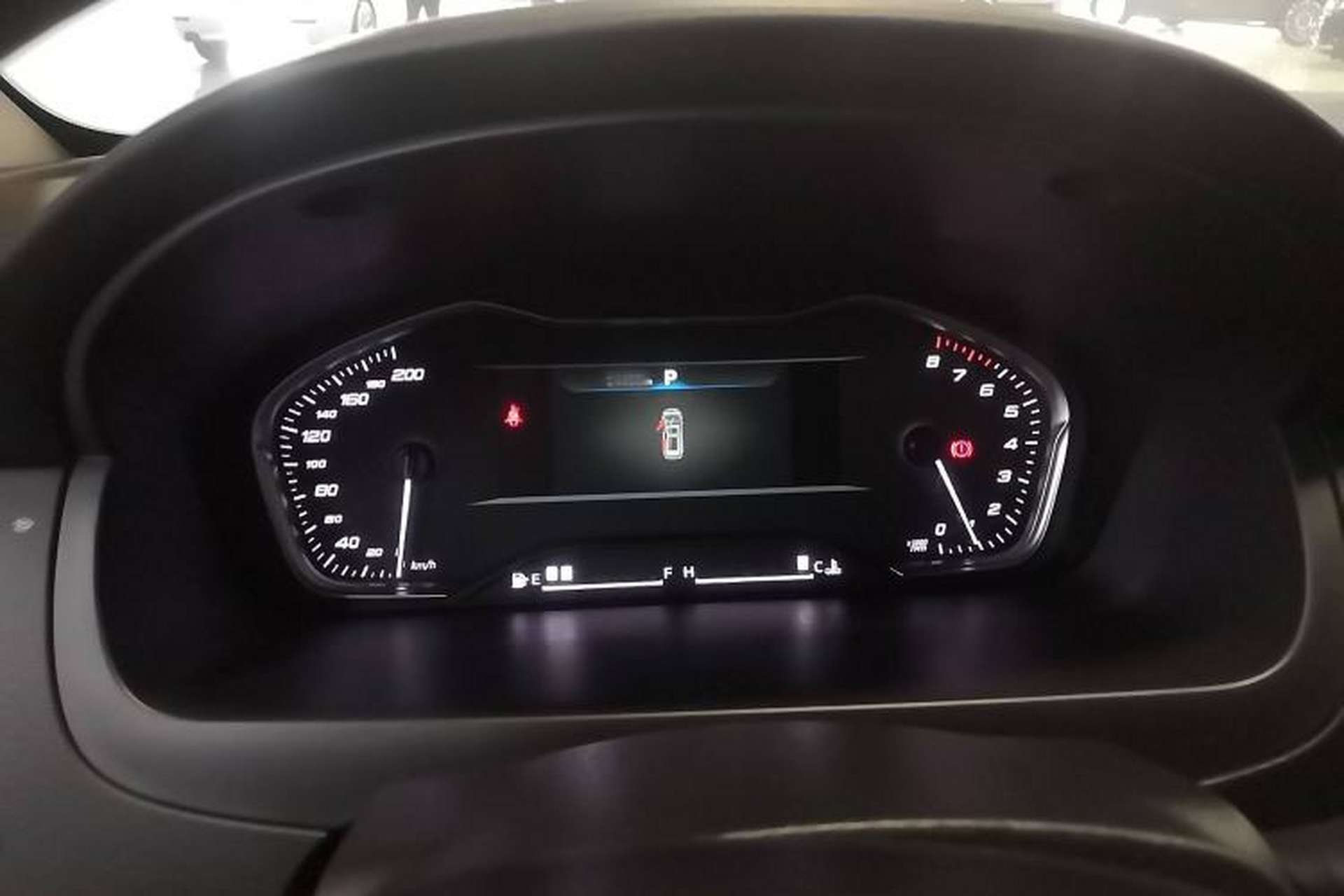 Used SAIC MAXUS G20 2023 Facelifted ES 2.0T Gasoline Automatic Value Edition Instrument Cluster