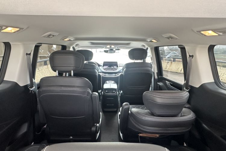 Used SAIC MAXUS G20 2023 PLUS 2.0T Gasoline Automatic Luxury Edition Interior 1