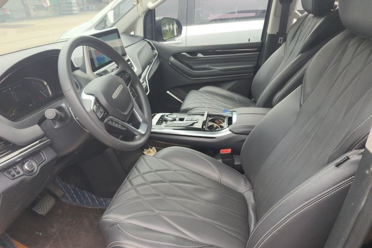 Used SAIC MAXUS G20 2023 Facelifted PLUS 2.0T Gasoline Automatic Luxury Edition Left Front Seat